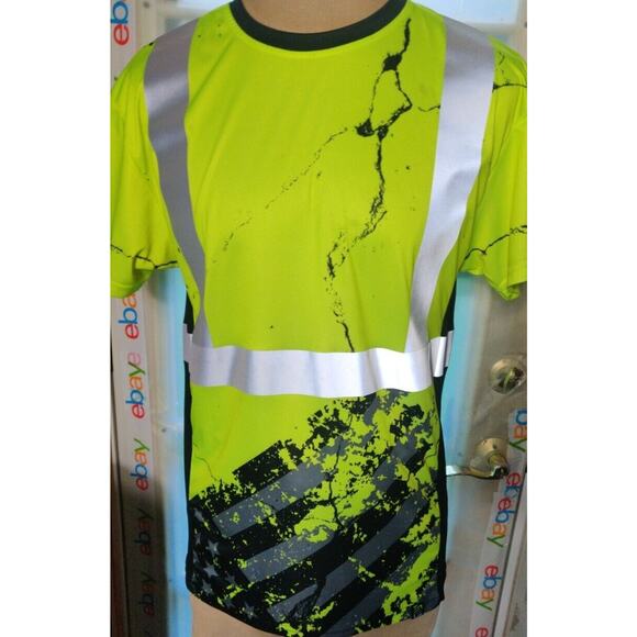 SS360° Backwoods Camo/Florescent Green Reflective Safe Shirt/Short Sleeve/SZ Lrg - Picture 1 of 5